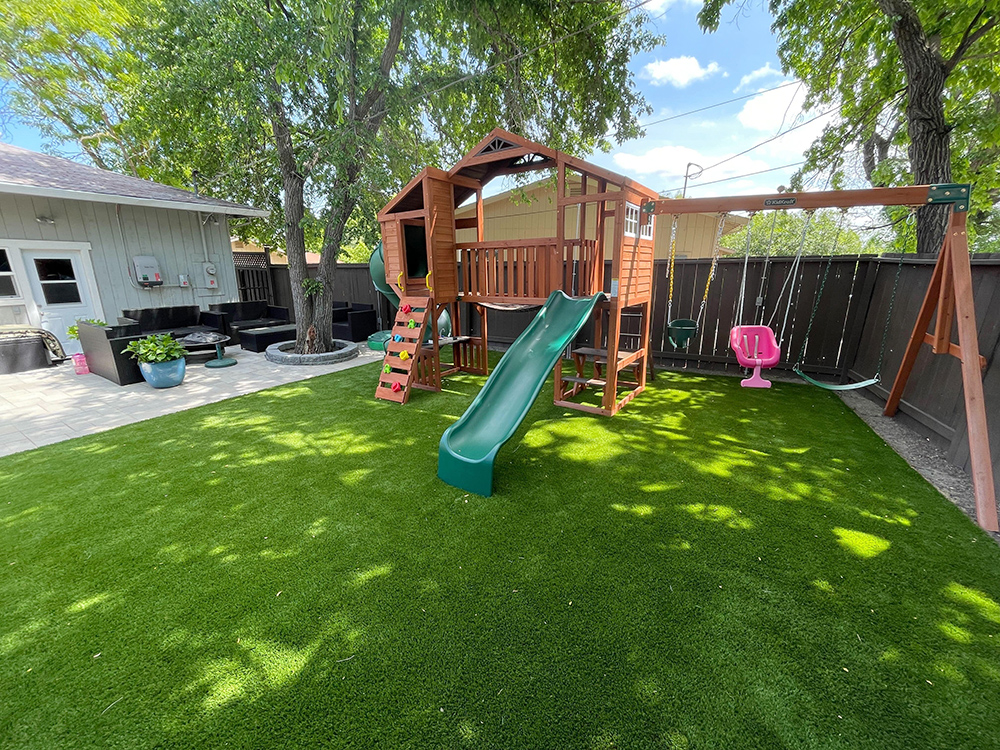 Children’s Play Spaces Using Artificial Turf