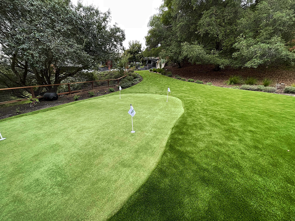 artificial grass putting greens